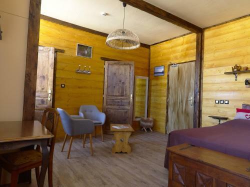 Hotel Le Comtois