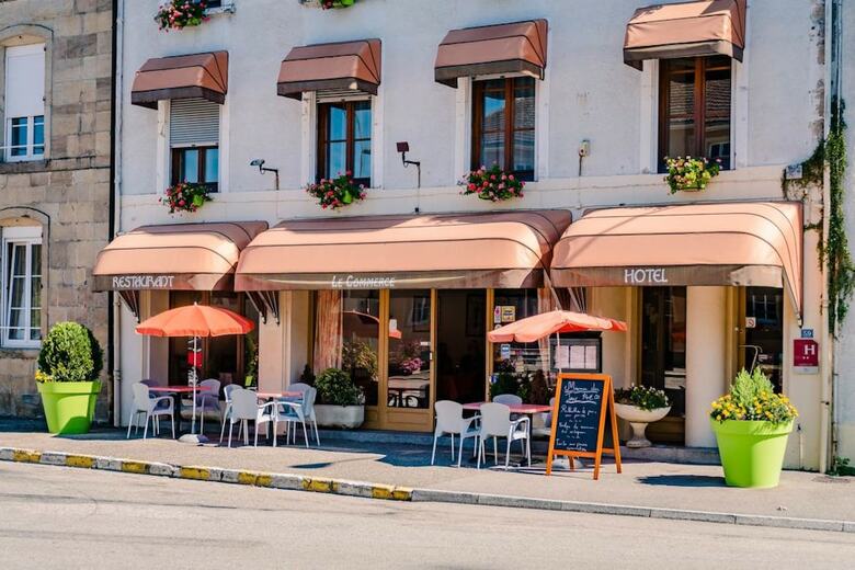Hotel Le Commerce