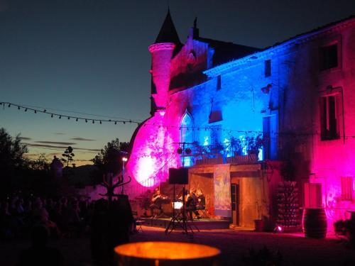 Bed & Breakfast Domaine De Pelican