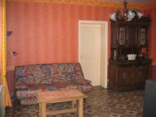 House Les Tr�mi�res