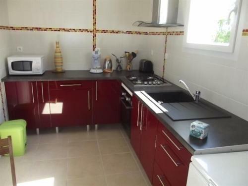 House Maison De Pays T4 Dans Le Quartier De La Nozi�re