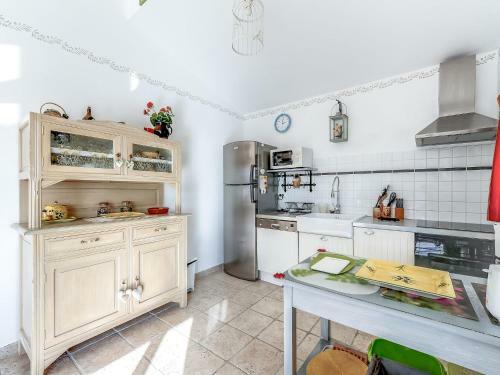 Holiday Home Les Lavandes