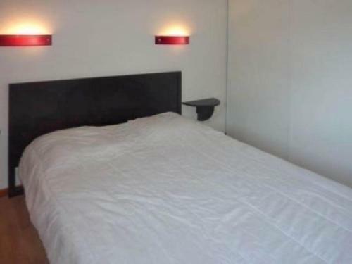 Apartment La Combe D Or