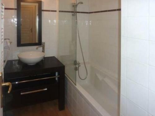 Apartment La Combe D Or