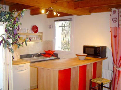 Apartment Route Des Infruits