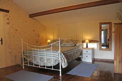 La Petite Ferme, Manoir De Longeveau