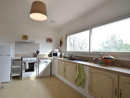 Quaint Villa In Montmeyan With Private Garden