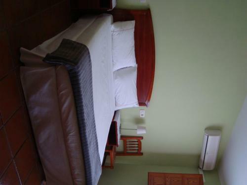 Hotel L'ermita Casa Ripo