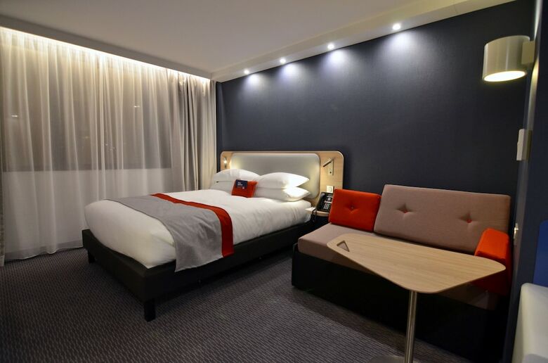 Hotel Holiday Inn Express - Paris - Cdg Airport