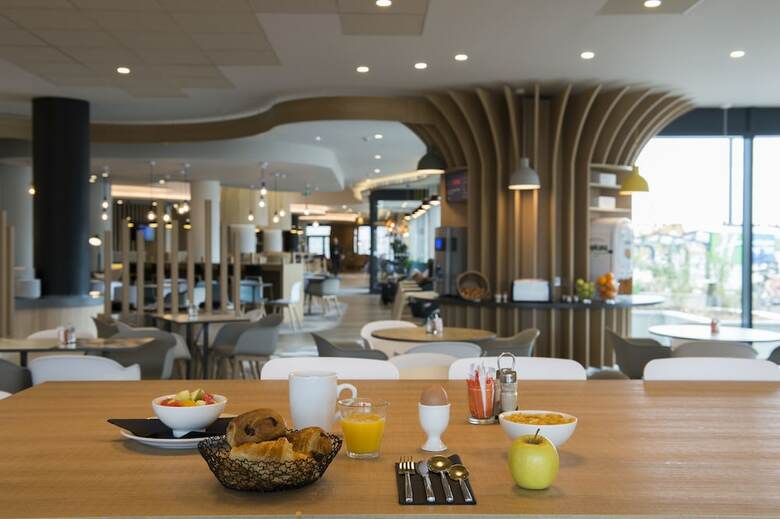 Hotel Holiday Inn Express - Paris - Cdg Airport