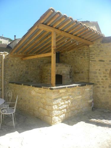Hostal La Bastide C�venole