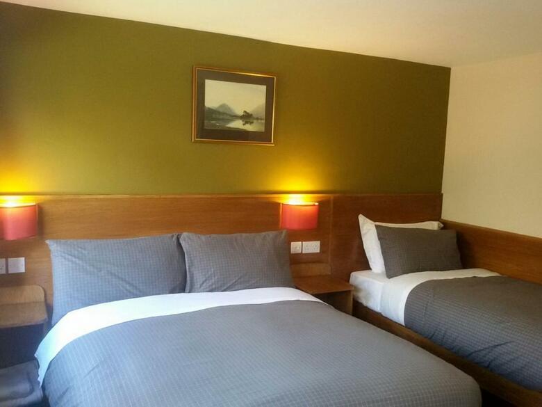 Hotel Crosshill House