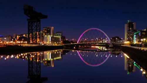 Apartamentos Glasgow City Centre Flat With River Views And Parking