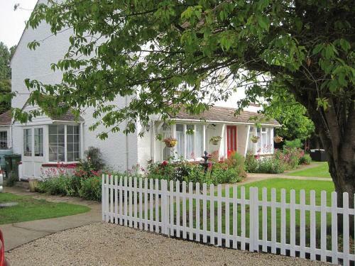 Bed & Breakfast The Pebbles Cottage Guest House