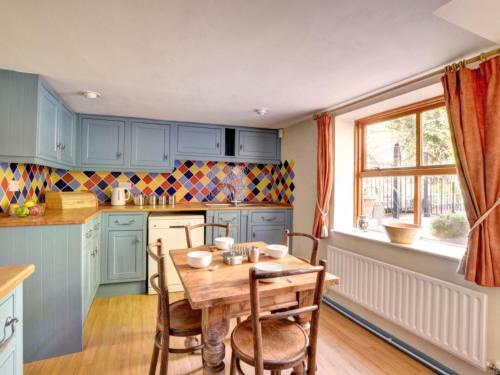 Holiday Home Cobble