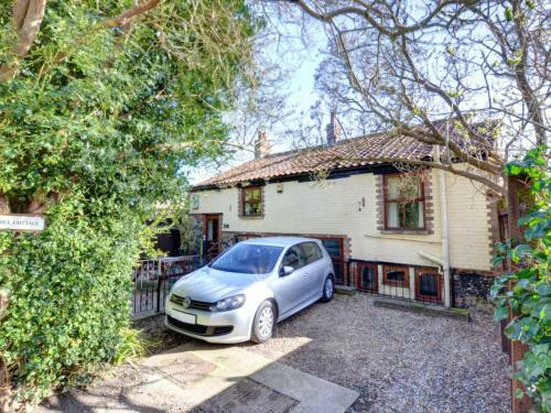 Holiday Home Cobble