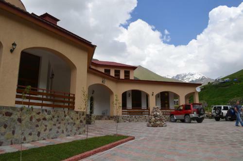 Hostal Juta Guest House