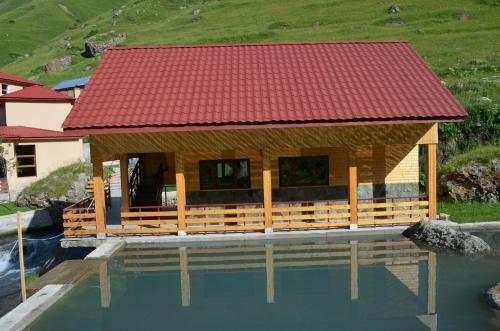 Hostal Juta Guest House