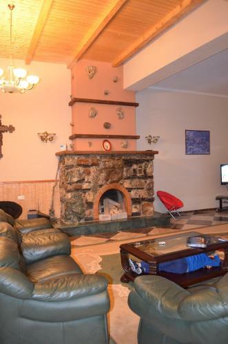 Hostal Juta Guest House