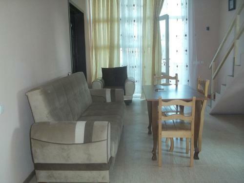 Ruso House