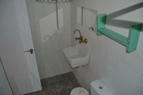 Hostal Alamar Surf House