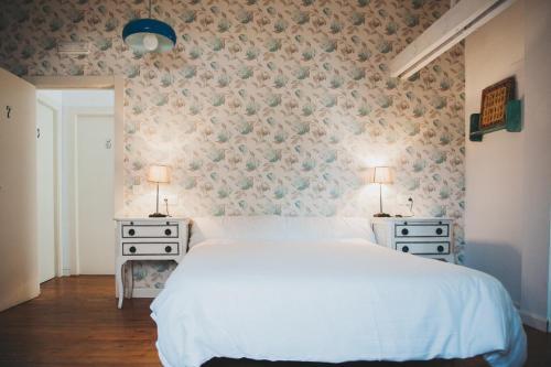 Hostal Alamar Surf House