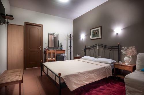 Hostal River Side Rooms