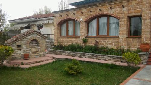Nefeli Hotel