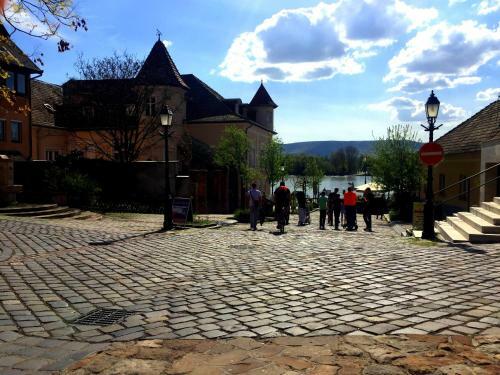 Hostal Eszterhazy Guesthouse