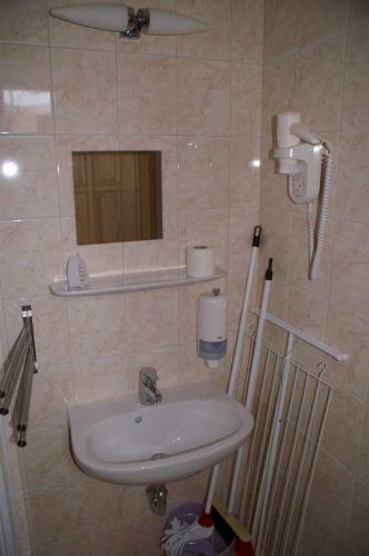 Hostal �regt�lgy Panzio