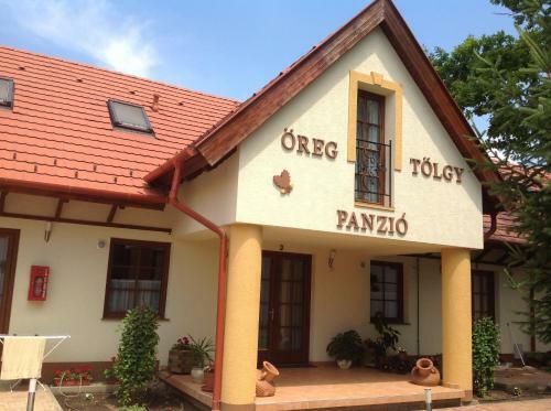 Hostal �regt�lgy Panzio