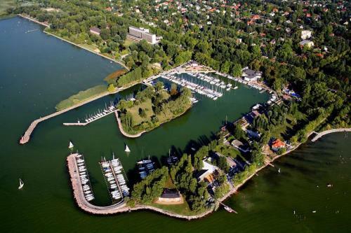 Anik� Apartmanh�z