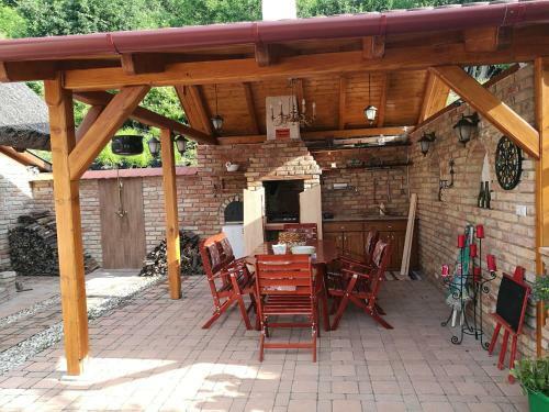 4k Vend�gh�z