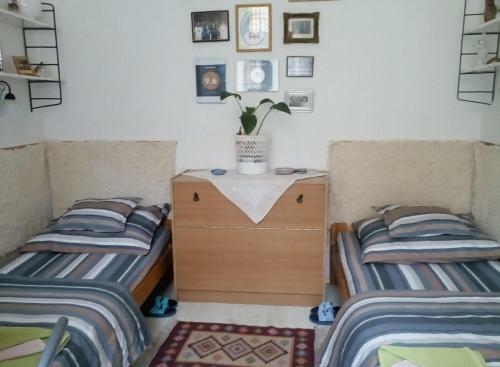 L�nyay Room