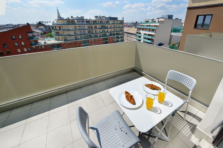 Corvina Apartments