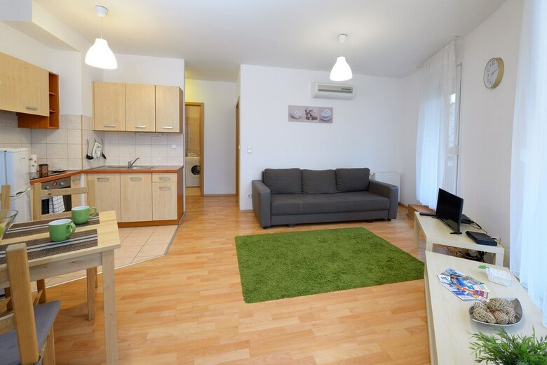 Corvina Apartments