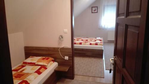 Hostal Csipkeh�z Apartman
