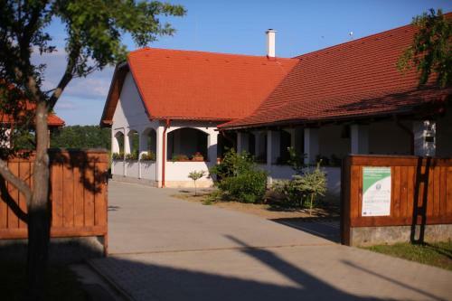 Hostal Csaronda Vendegh�z