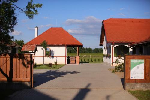 Hostal Csaronda Vendegh�z