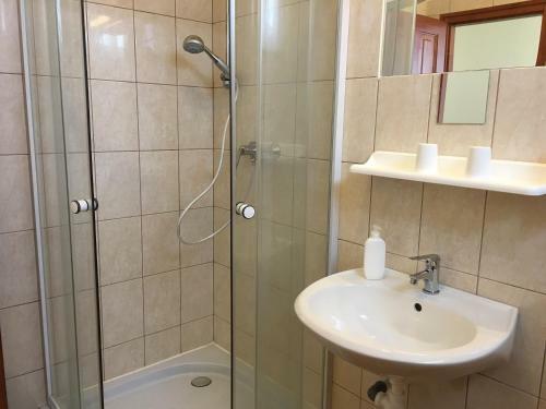Hostal Bhg Vend�gh�z