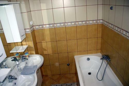 5 Puttonyos Vend�gh�z