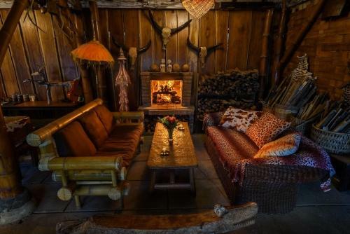 Sang Giri - Mountain Glamping Camp