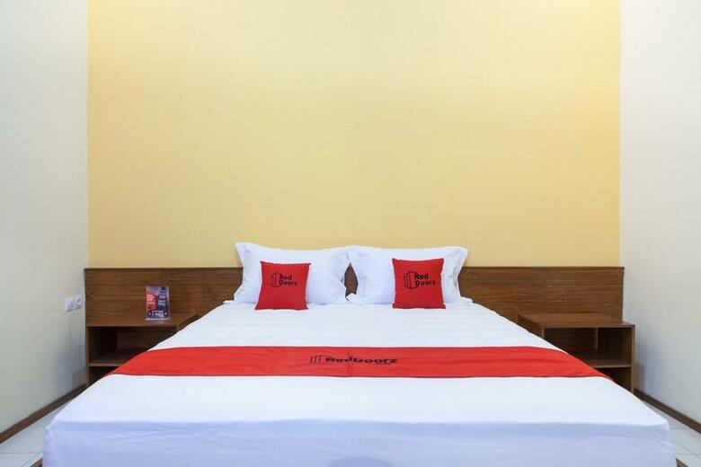 Hostal Reddoorz Near Baluran National Park