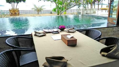 Villa Star Sand Beach Resort