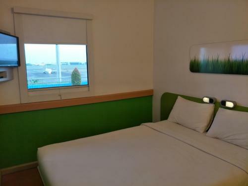 Hotel Ibis Budget Surabaya Airport
