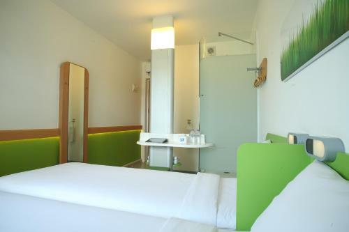 Hotel Ibis Budget Surabaya Airport