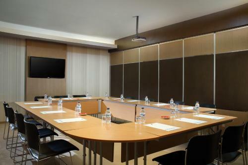 Hotel Ibis Budget Surabaya Airport