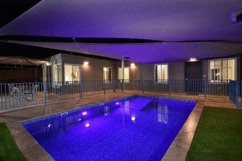 Villa Shmulik's Resort
