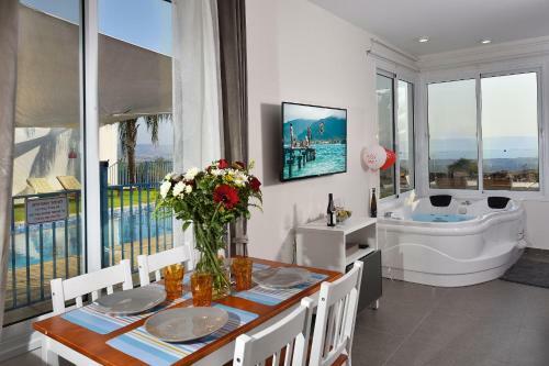 Villa Shmulik's Resort