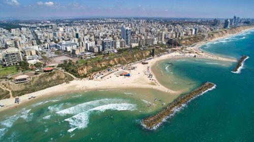 Royal Apartment On The Central Beach In Netanya